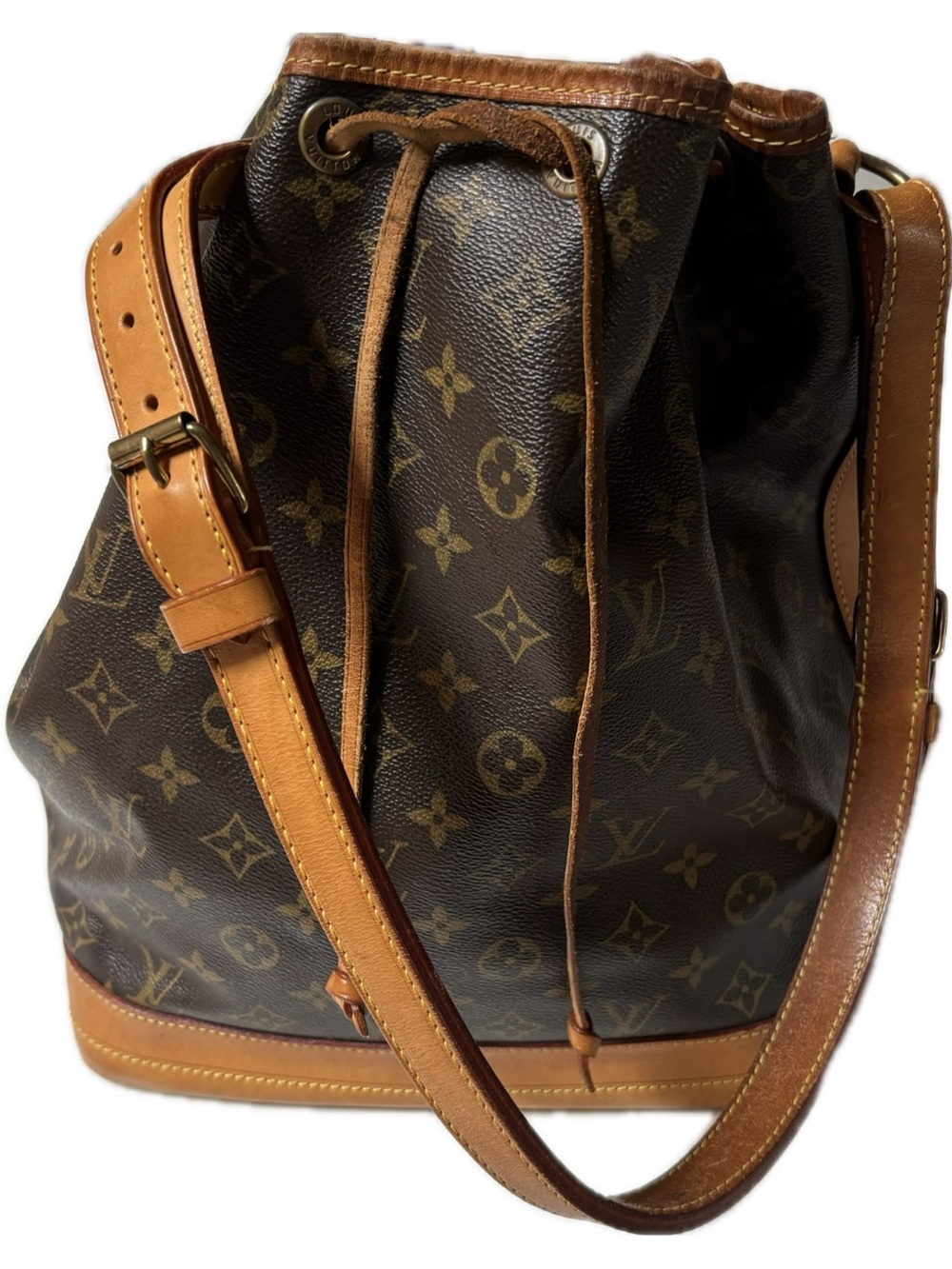 Authentic Louis Vuitton Noe Monogram Drawstring Shoulder Bag in Brown and Tan